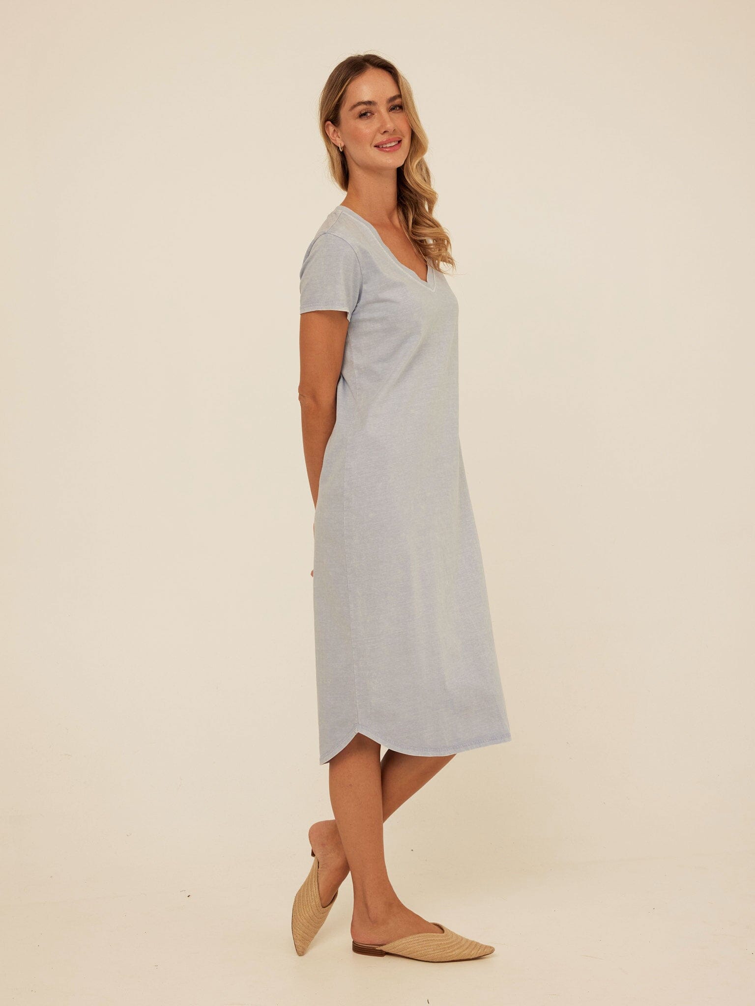 Mineral Wash Eco Jersey Midi Dress: Relaxed V-Neck Casual Shift
