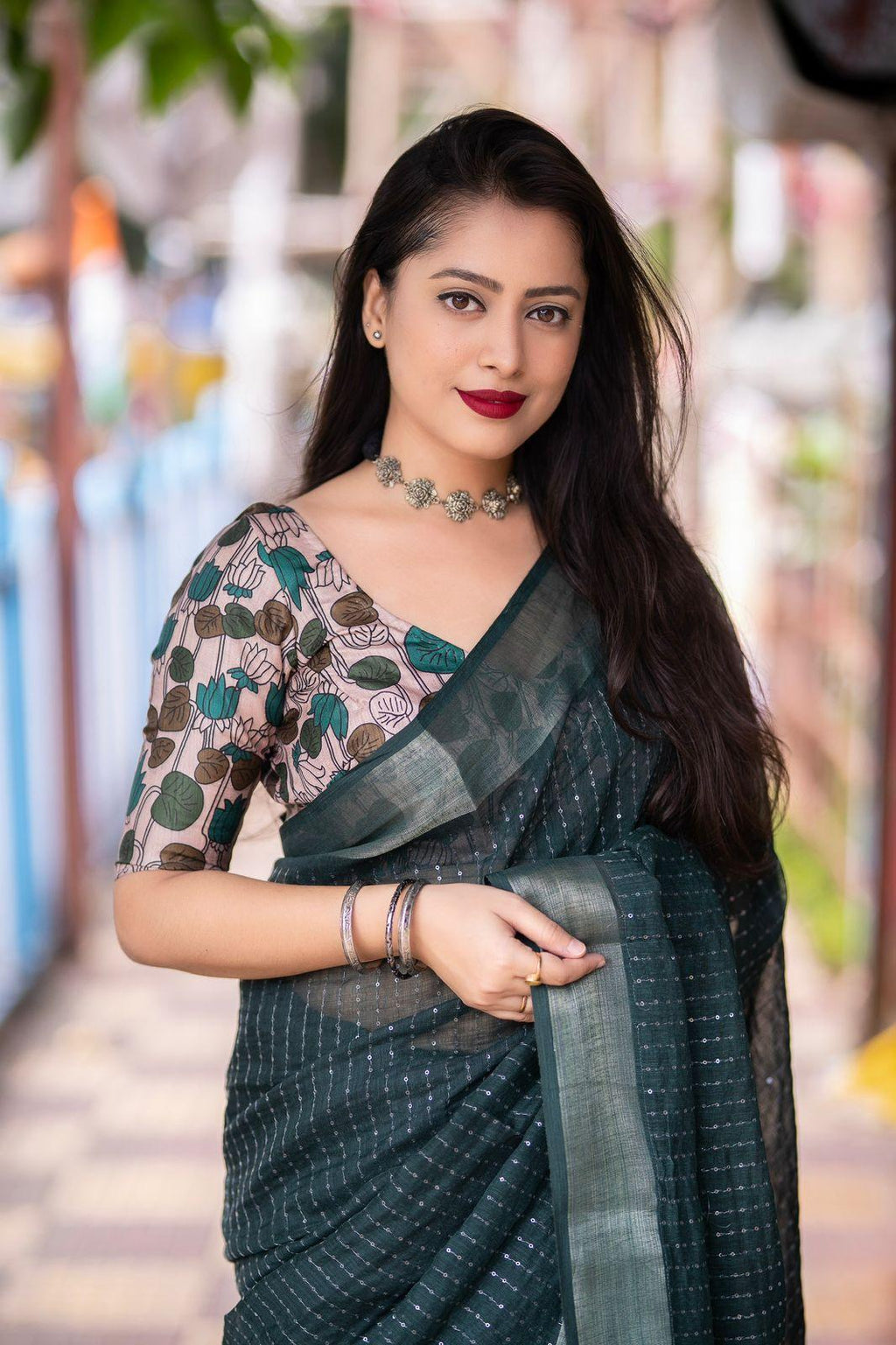 Green Linen Saree with Golden Pattu Border and Unstitched Blouse