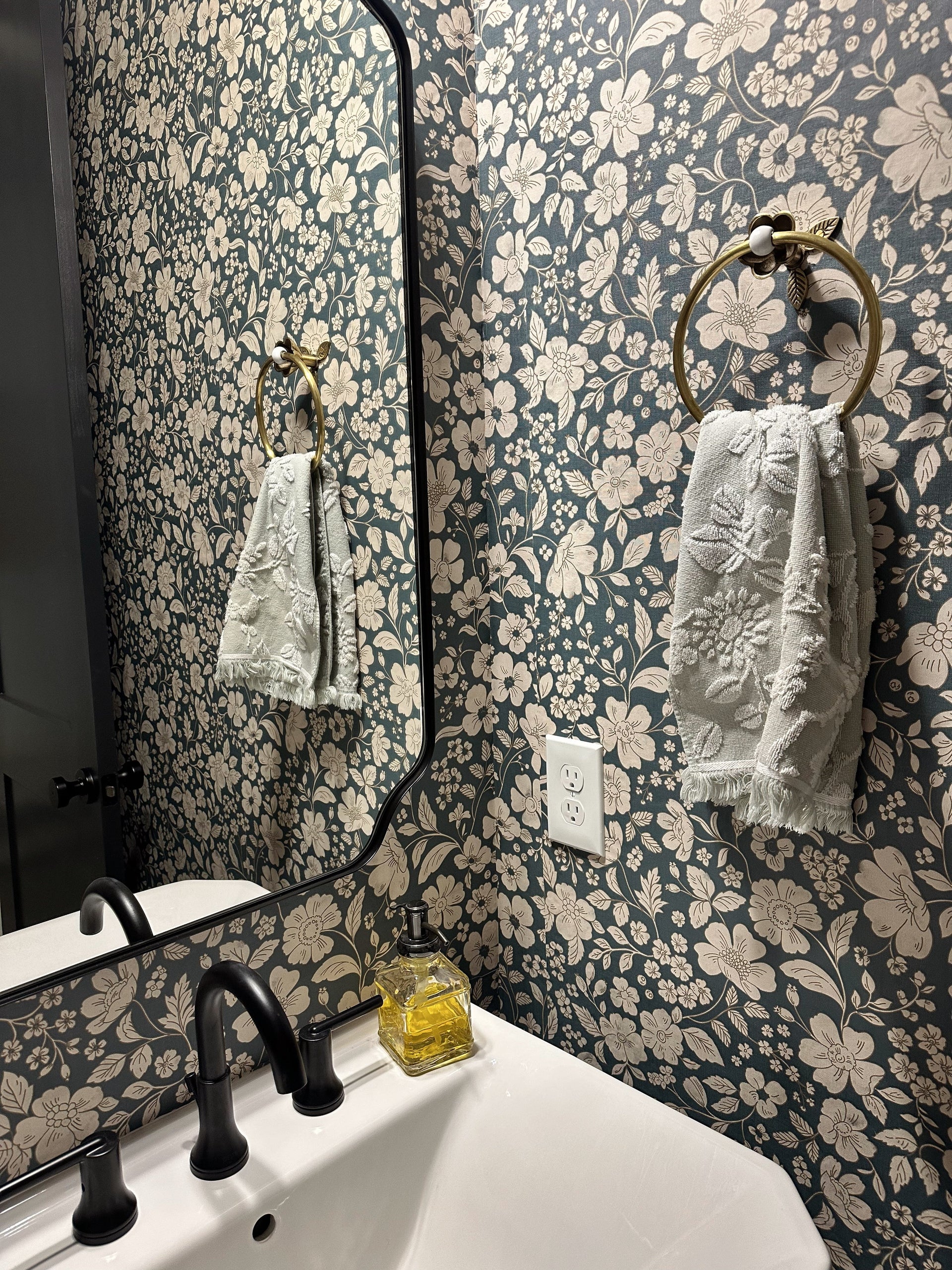 Beatrice Peel and Stick Removable Wallpaper by Daphne and Sage