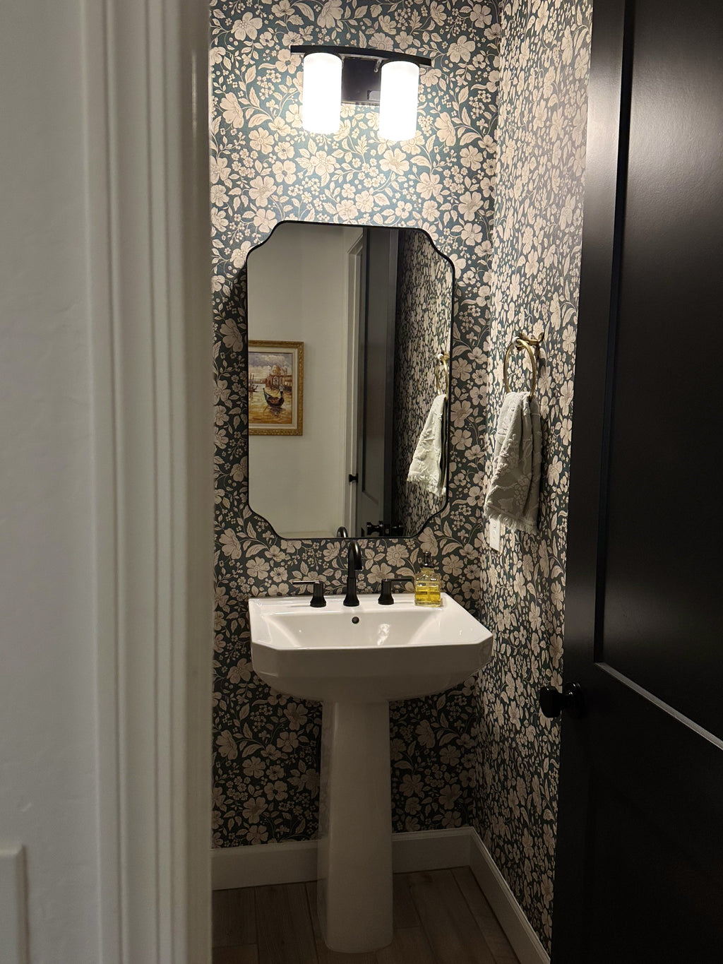 Beatrice Peel and Stick Removable Wallpaper by Daphne and Sage