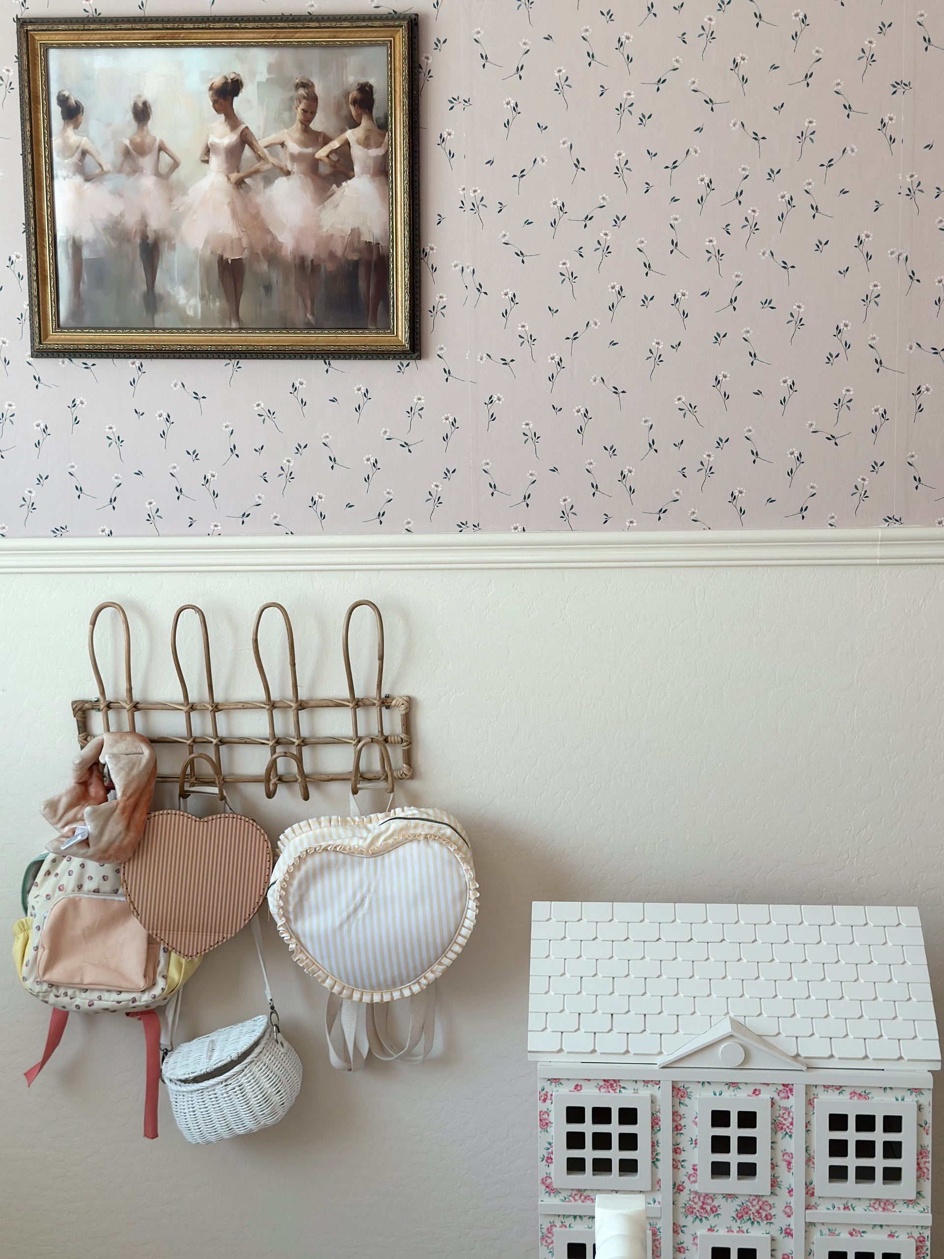 Brigitta Floral Wallpaper in Dusty-Rose and Muted-Green Decor