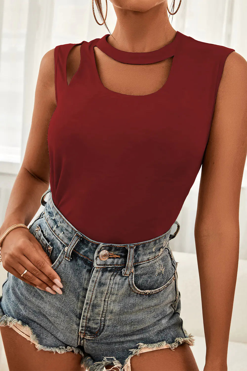 Women's Sleeveless Cutout Round Neck Tank Top in Multiple Colors - Image 10