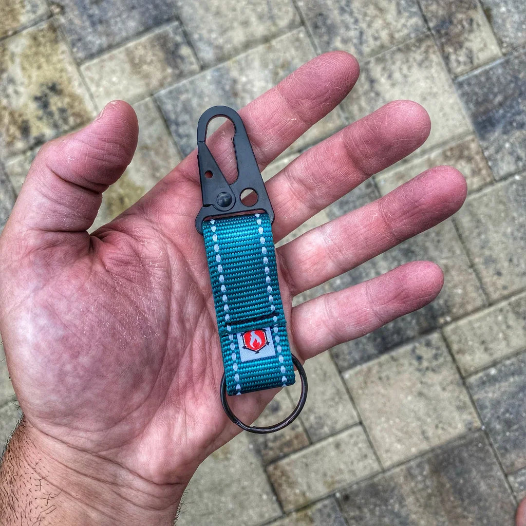 The Chauffeur Reflective Keychain Clip – Durable Utility Gear