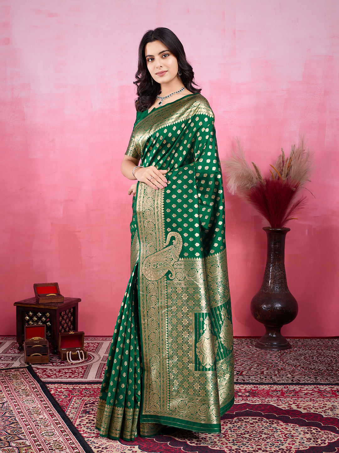 Green Banarasi Silk Jacquard Saree with Golden Zari Woven Pattern