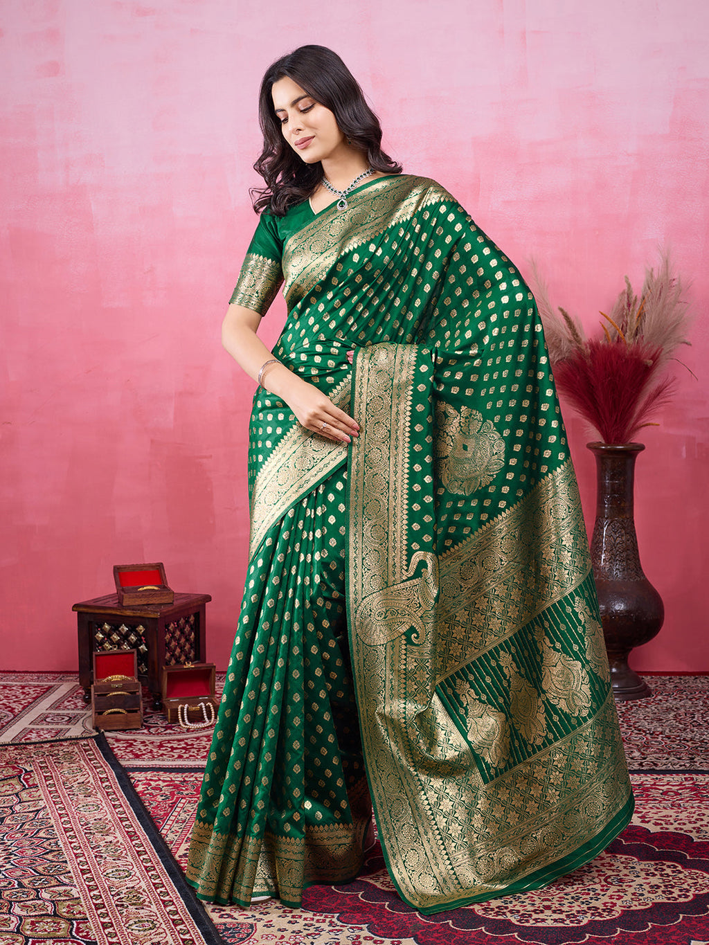 Green Banarasi Silk Jacquard Saree with Golden Zari Woven Pattern