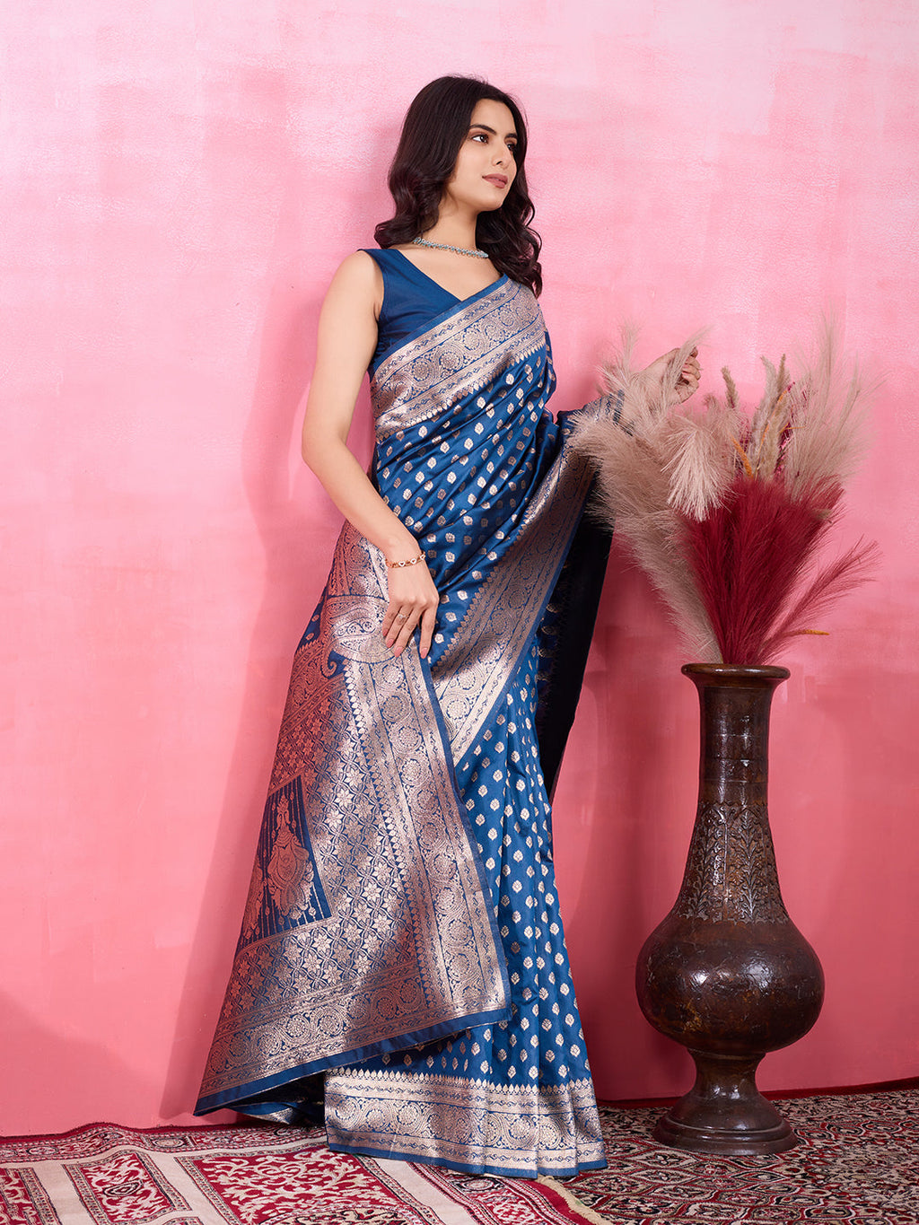 Morpinch Banarasi Silk Saree with Metallic Silver Zari Pattern