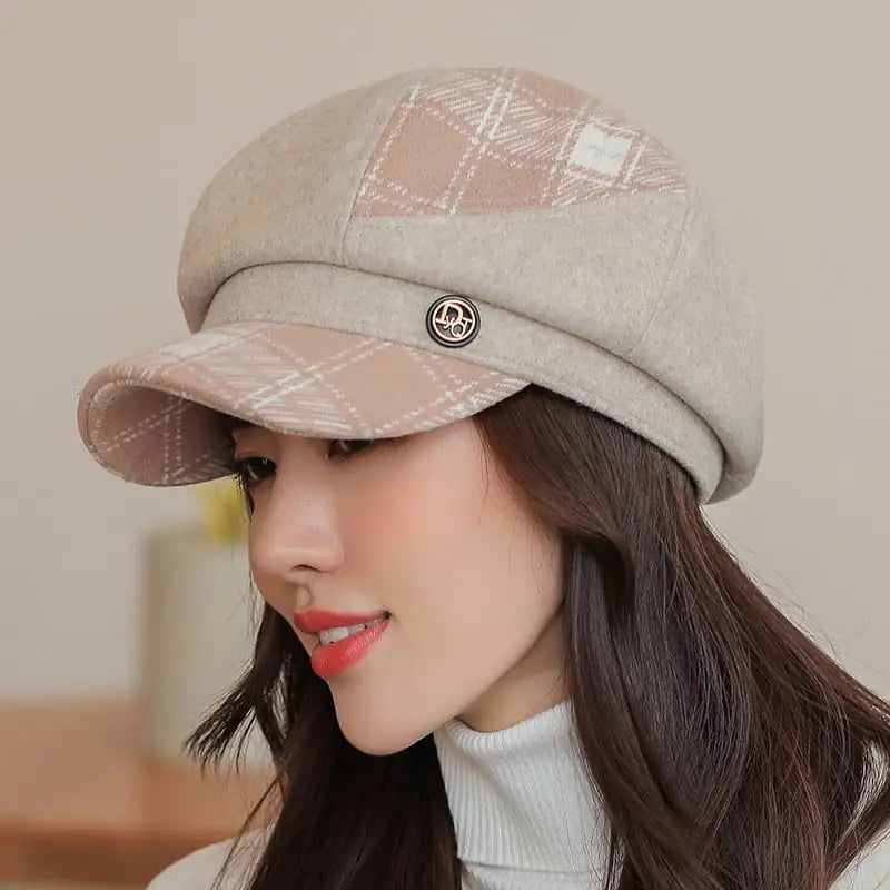 Women's Black Plaid Octagonal Newsboy Cap for Winter - Image 4