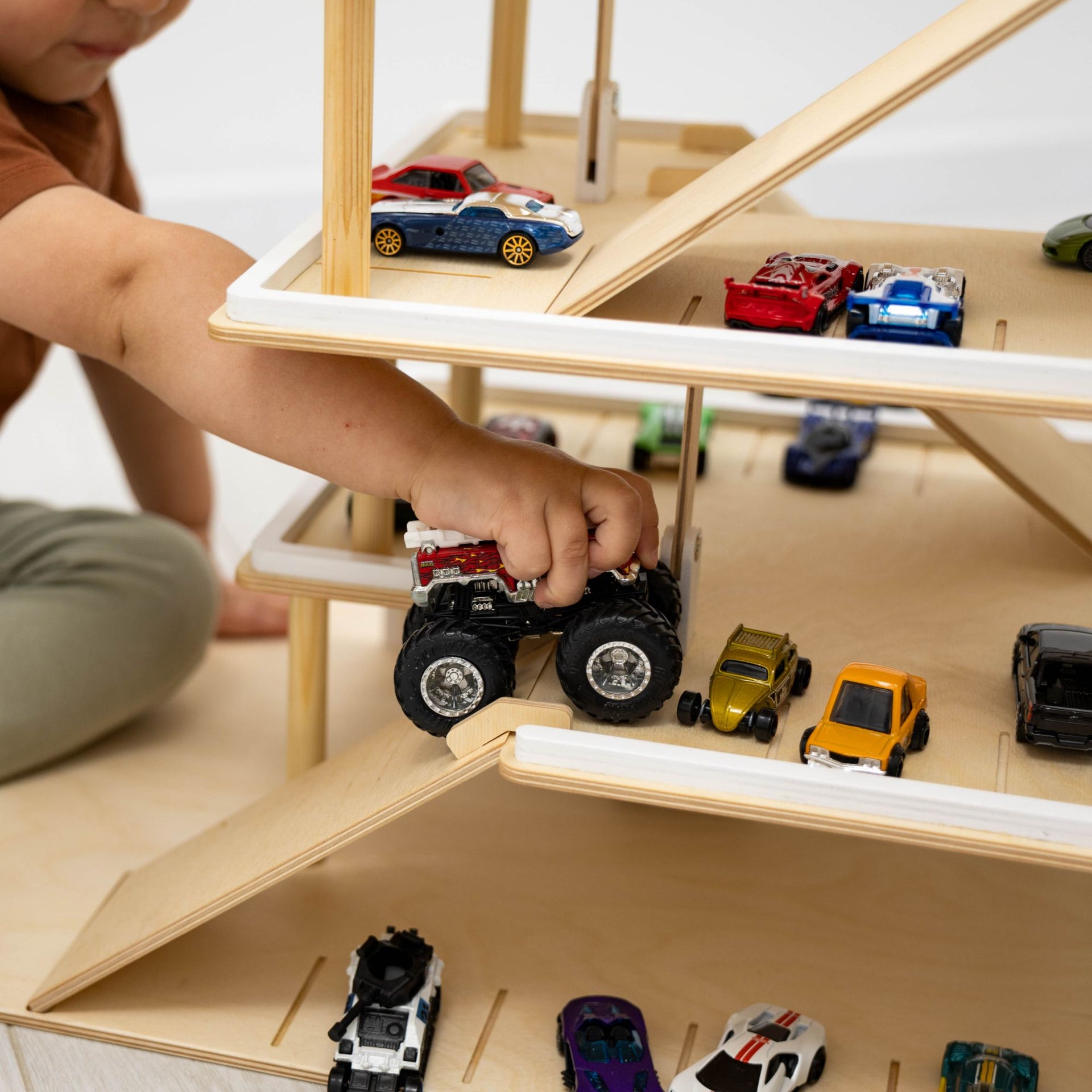Minimalist Wooden Toy Parking Garage with Elevator - Natural Wood