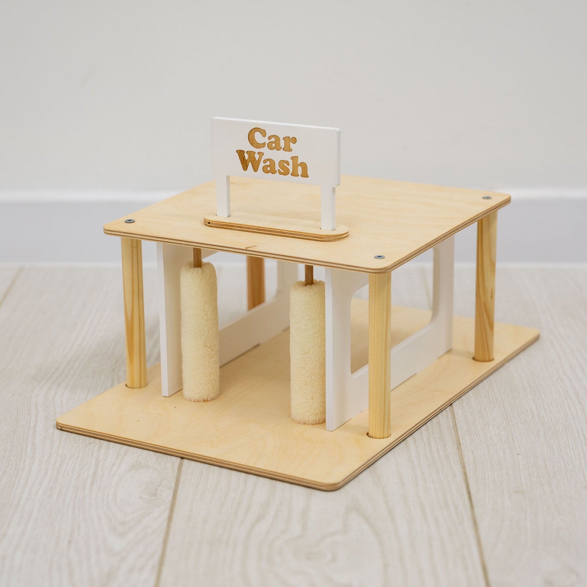Wooden Car Wash Toy – Imaginative Pretend Play Set