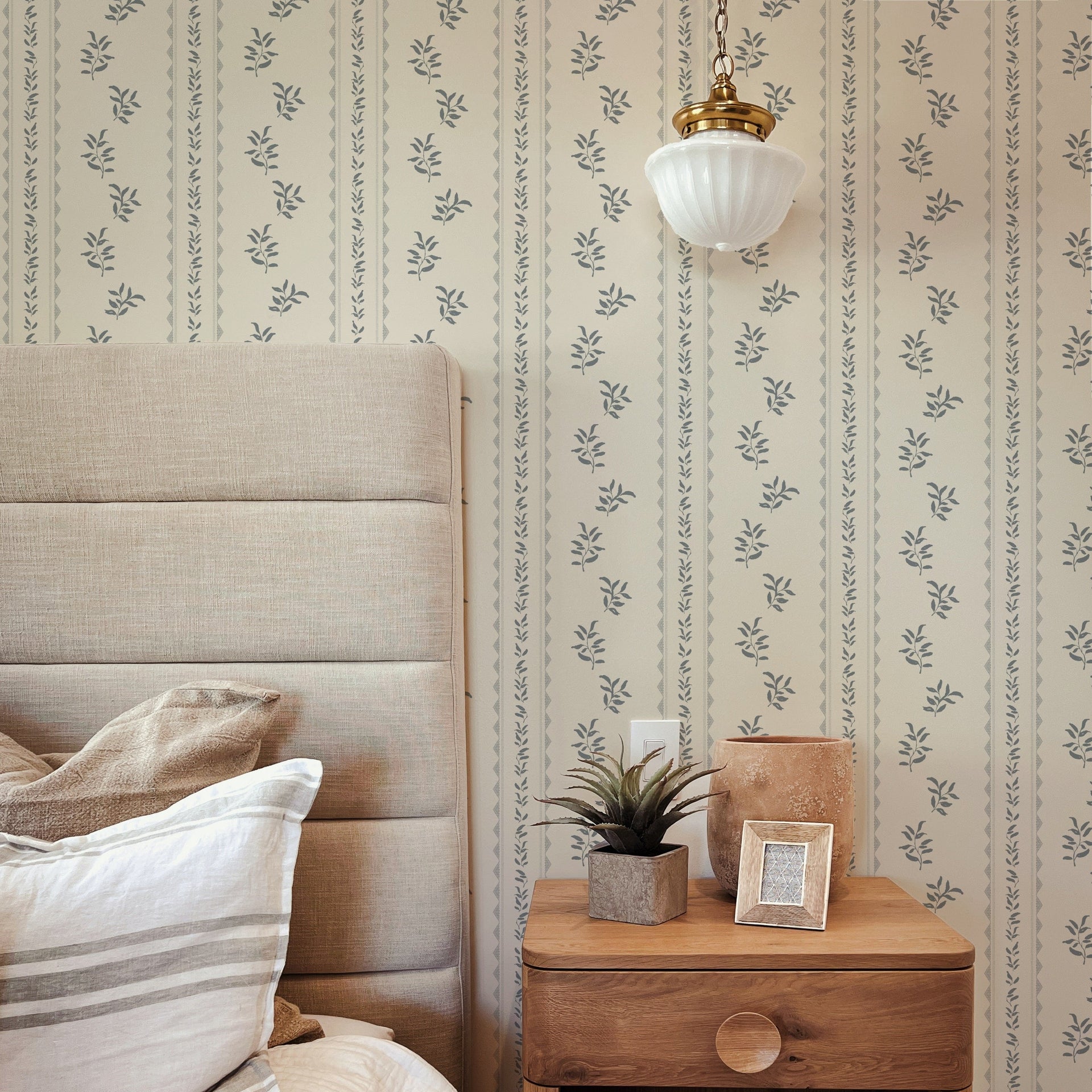 Colleen Geometric Removable Wallpaper in Cream and Grey-Blue