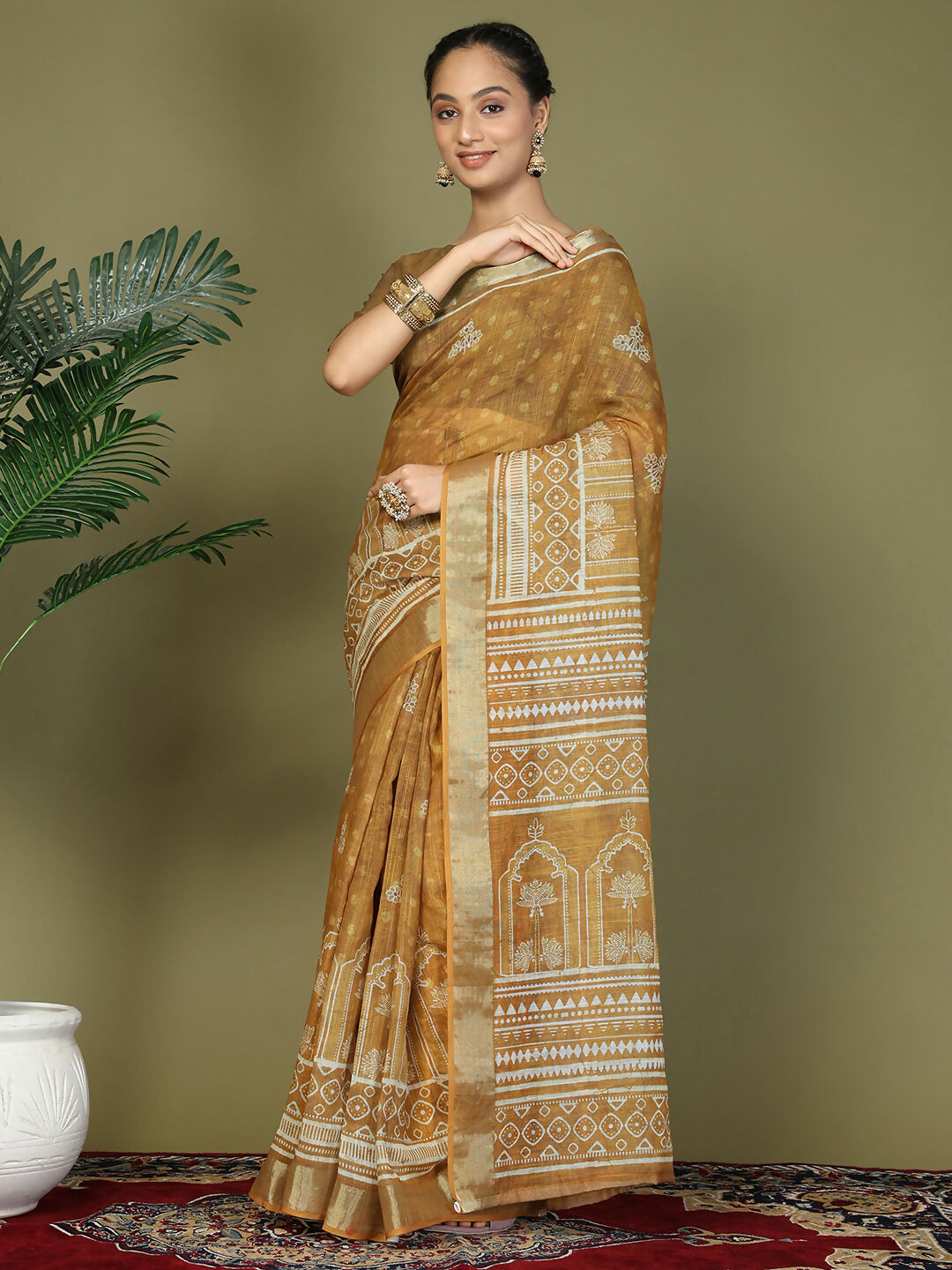 Women's Golden Cotton Saree in Mustard and Golden-Brown Tones