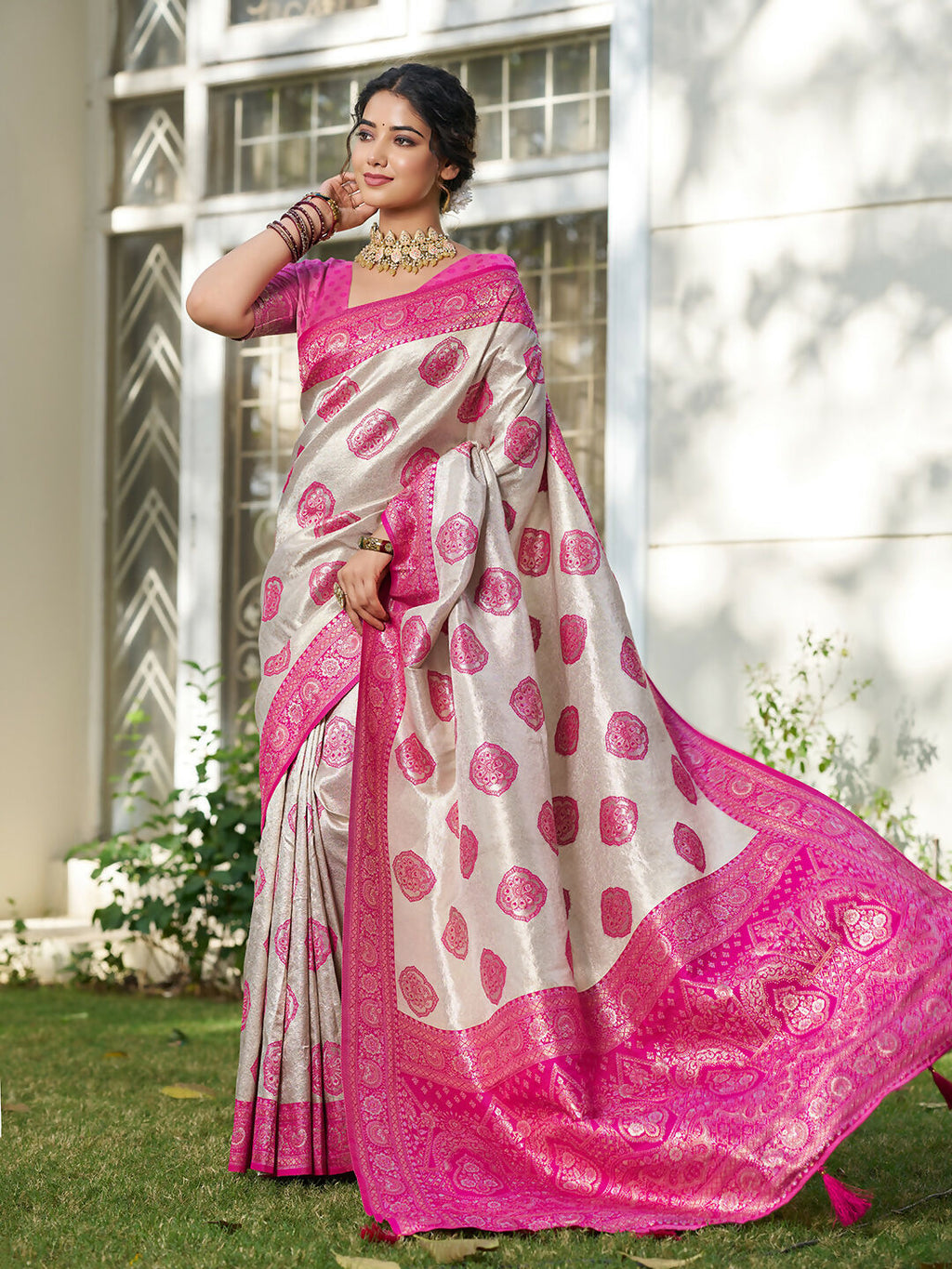 Cream and Pink Silk Blend Saree with Matching Blouse
