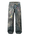 Relaxed fit jeans with sandblast wash and all-over graphic chain print