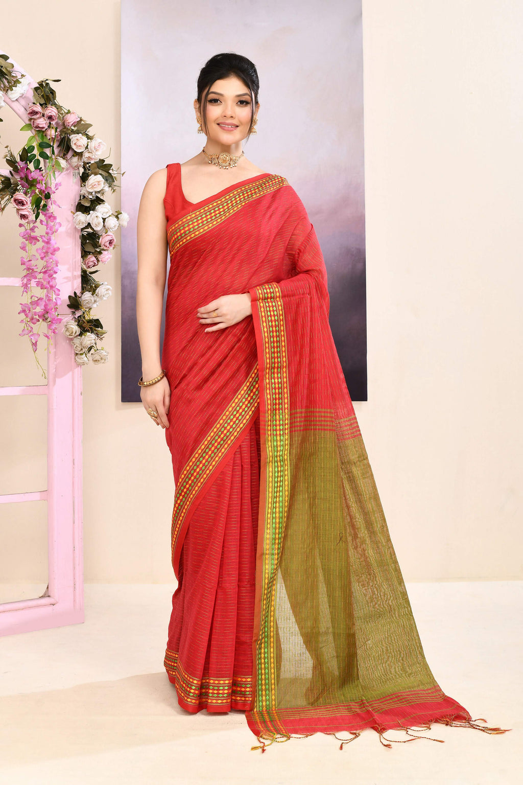 Red Embellished Cotton Blend Jamdani Saree