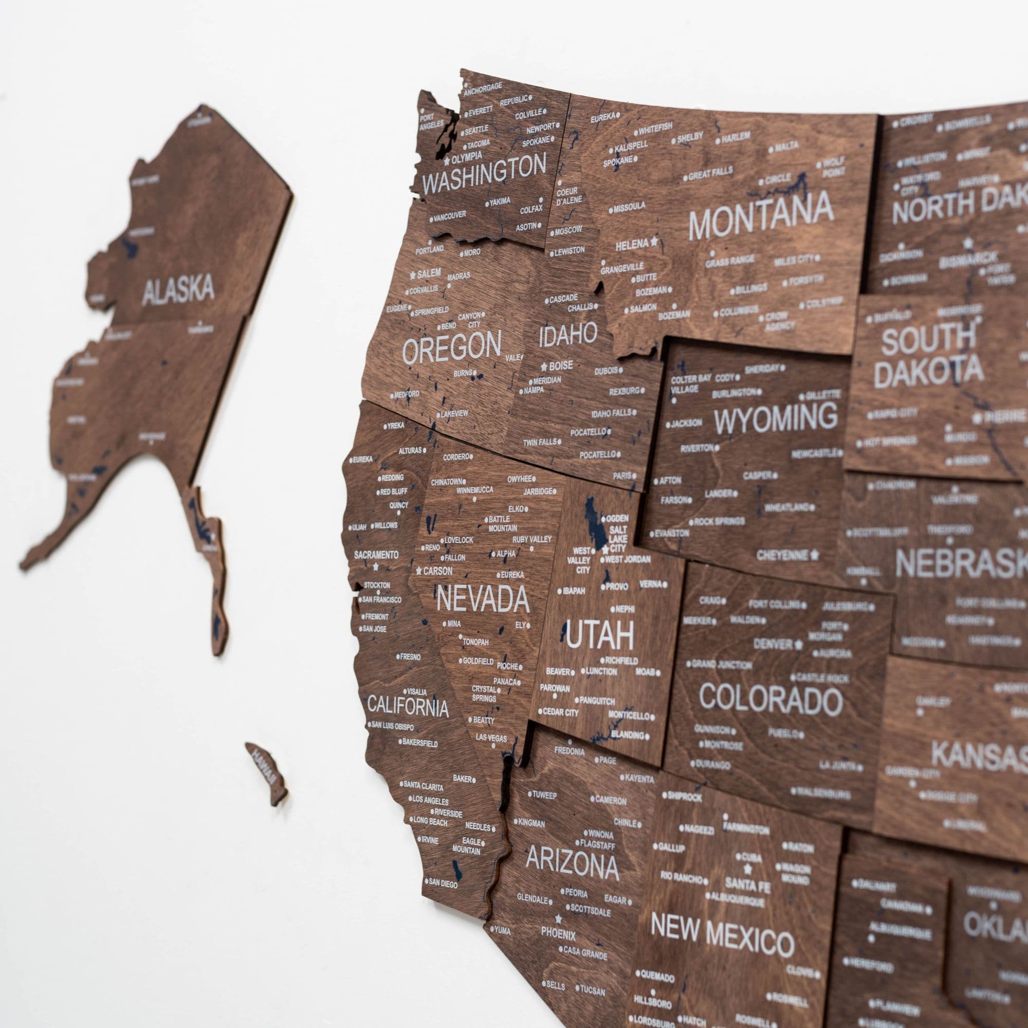 3D USA Wall Map in Dark Walnut - Modern Minimalist Wood Art