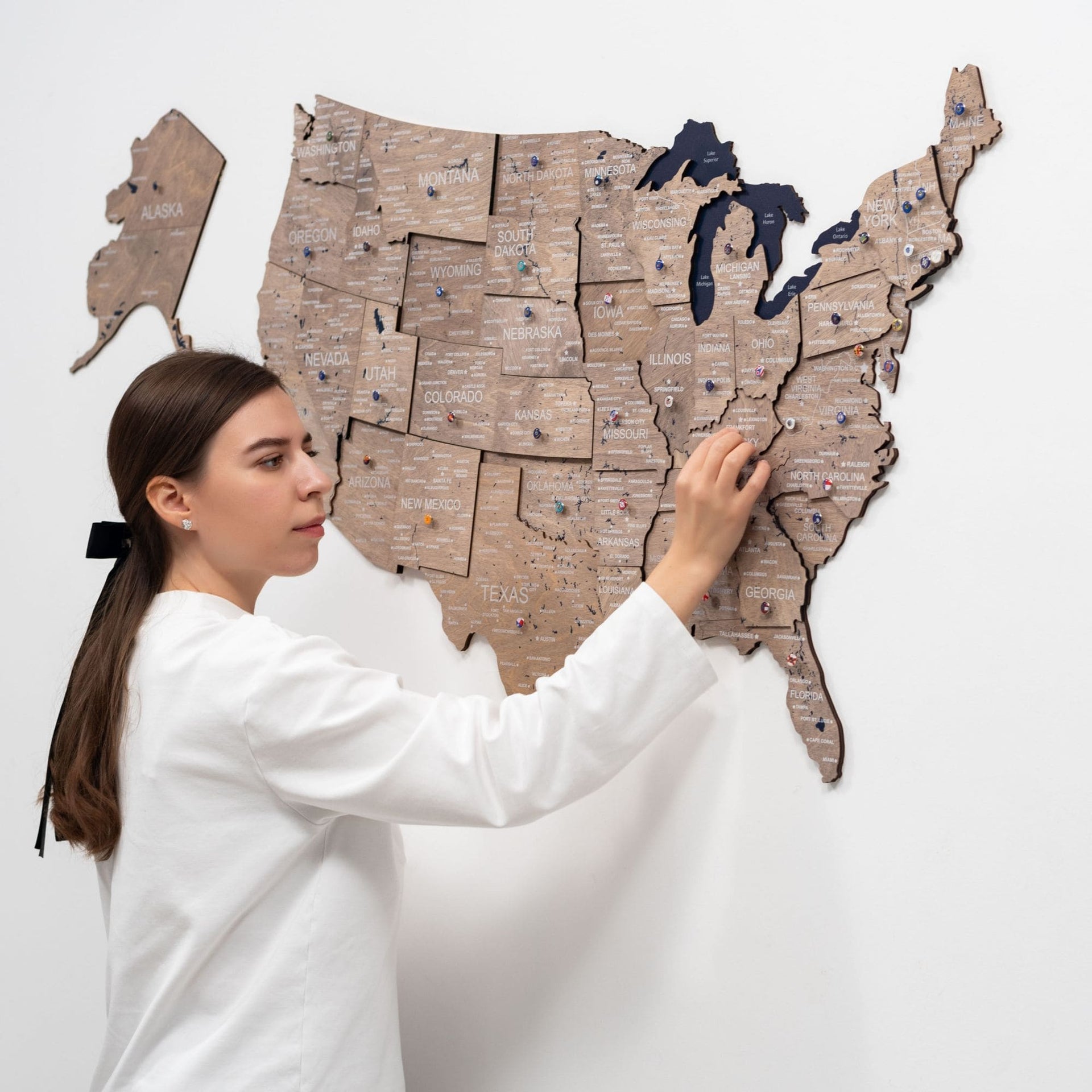 3D Wooden USA Map Wall Art – Modern Minimalist Brown & Navy Decor