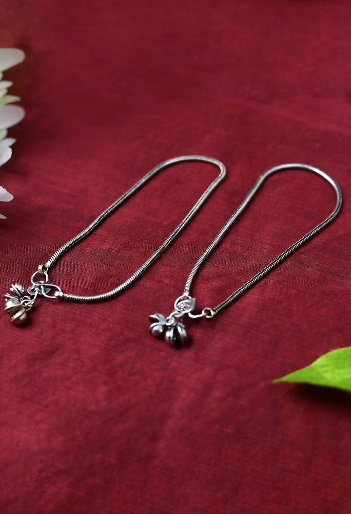 Simple Oxidised Silver Anklets – Minimalist Traditional Payal