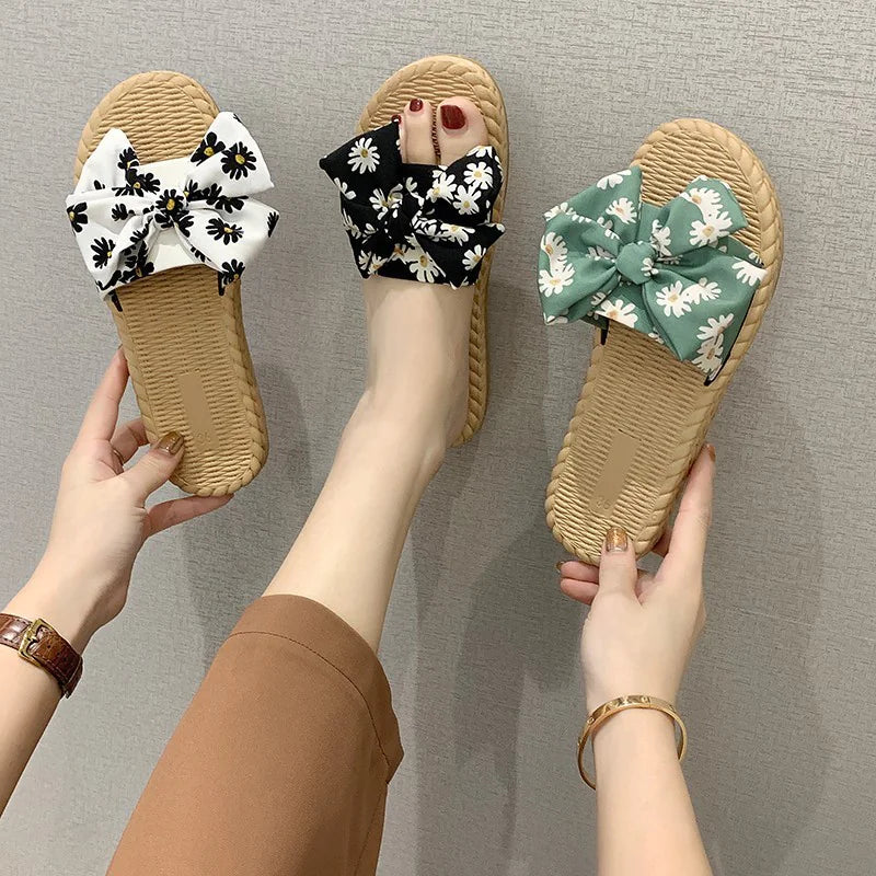 Women's Floral Bow Slip-On Flat Beach Sandals - Image 12