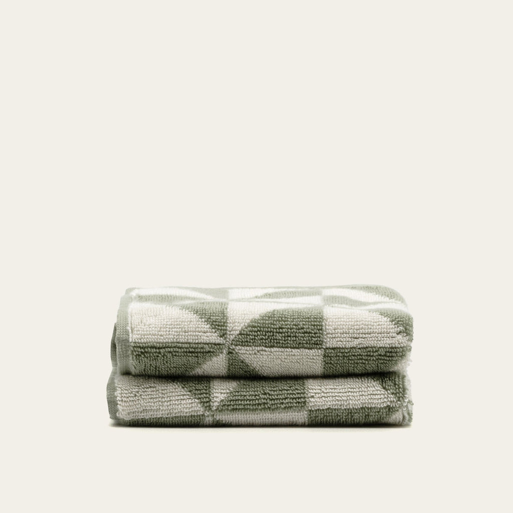 Sage Green Australian Cotton Geometric Bath Towel 600 GSM - Image 24
