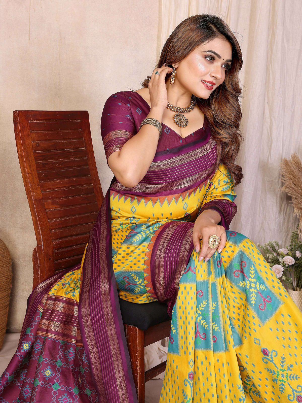 Yellow Soft Silk Weaving Saree for Elegant Occasions