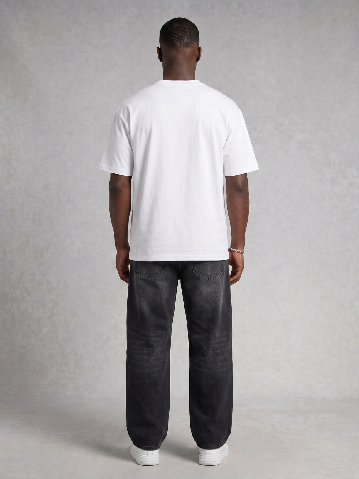Collegiate Oversized Graphic Tee in Metallic Gold