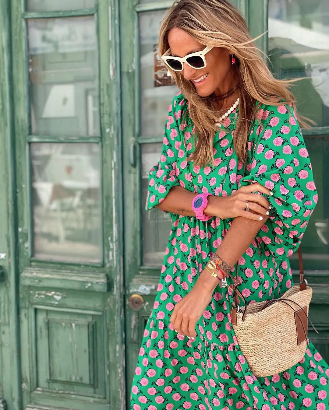 Women's Diamond Print Maxi Dress with V-Neck and Puff Sleeves - Image 27