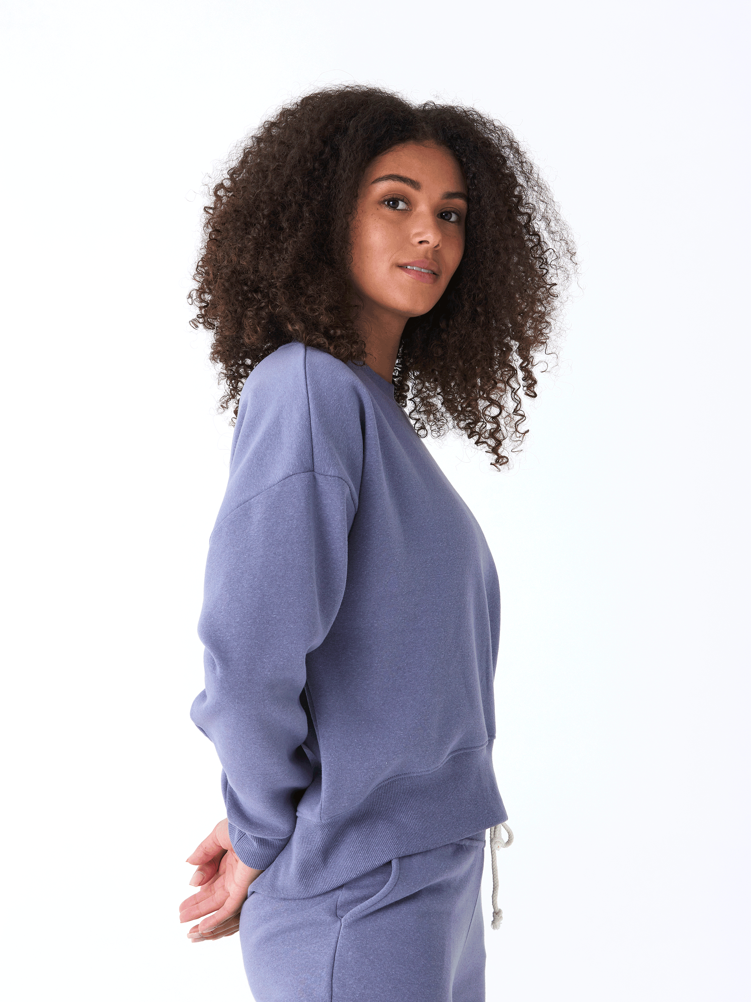Naia Women's Cropped Triblend Fleece Pullover in Blue