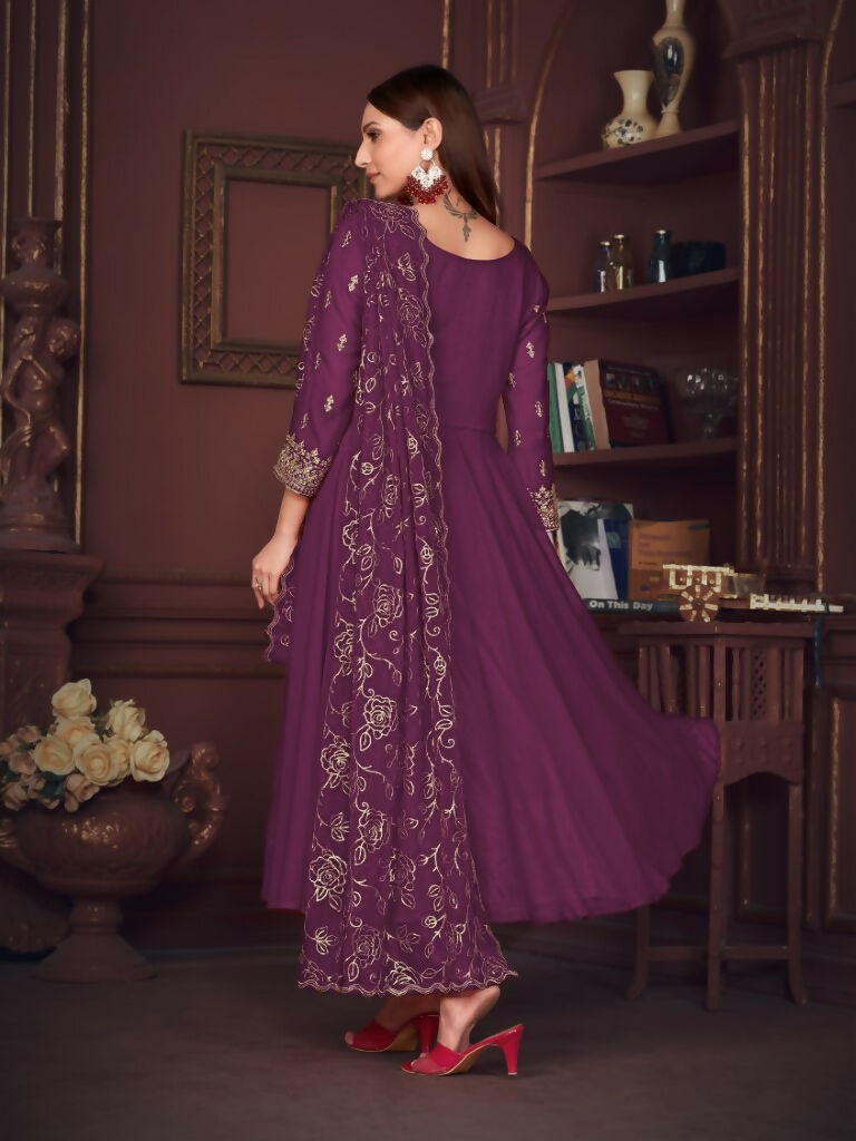 Women's Purple Georgette Embroidered Anarkali Kurta Pant Set