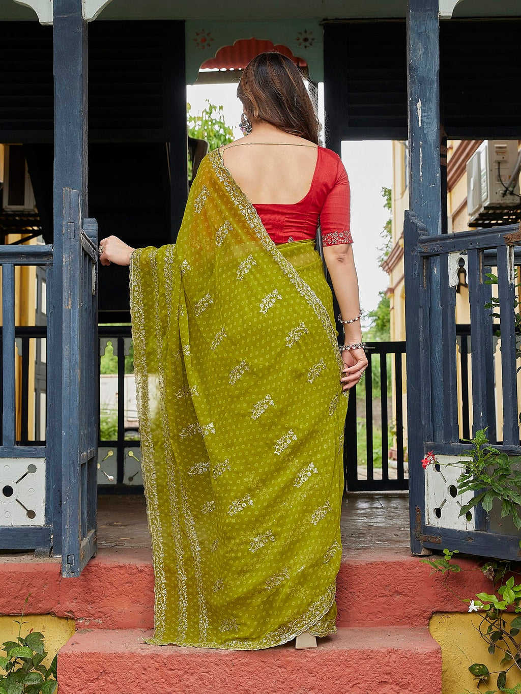 Green Embroidered Georgette Party Wear Saree with Blouse