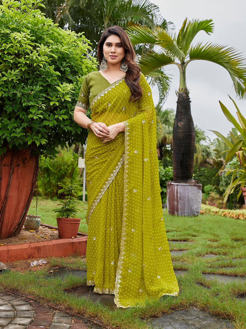 Mint green georgette party wear saree with embroidery and unstitched blouse