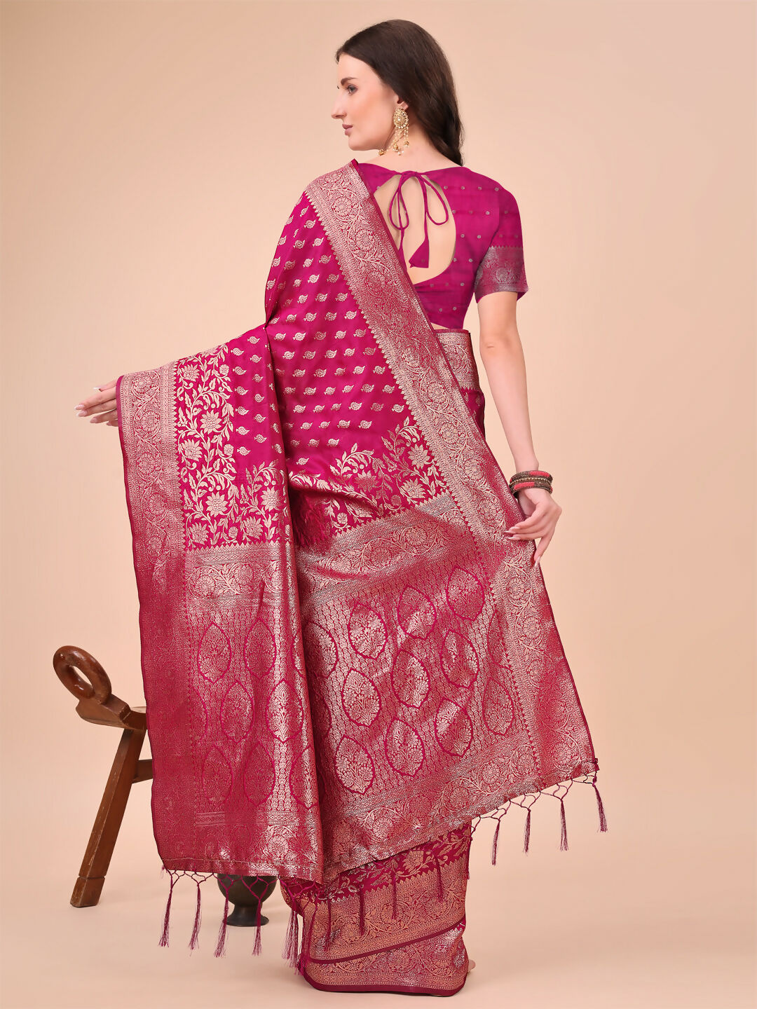 Magenta Lichi Silk Saree with Matching Blouse