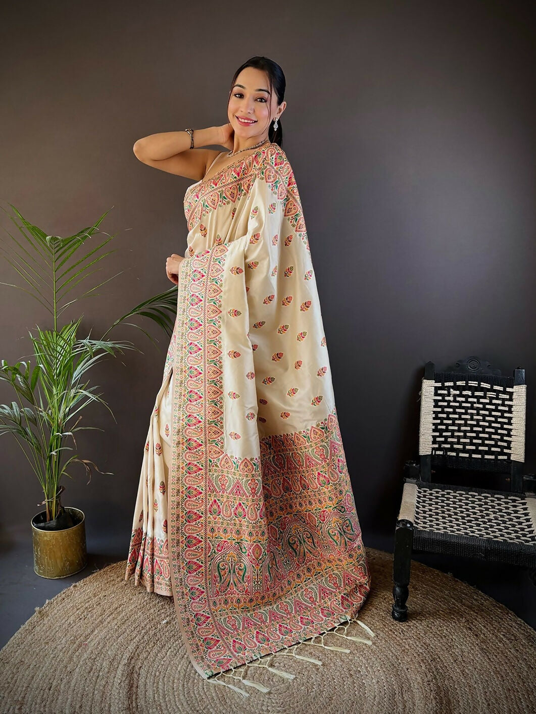 White Meena Weaves Pashmina Saree with Unstitched Blouse Piece