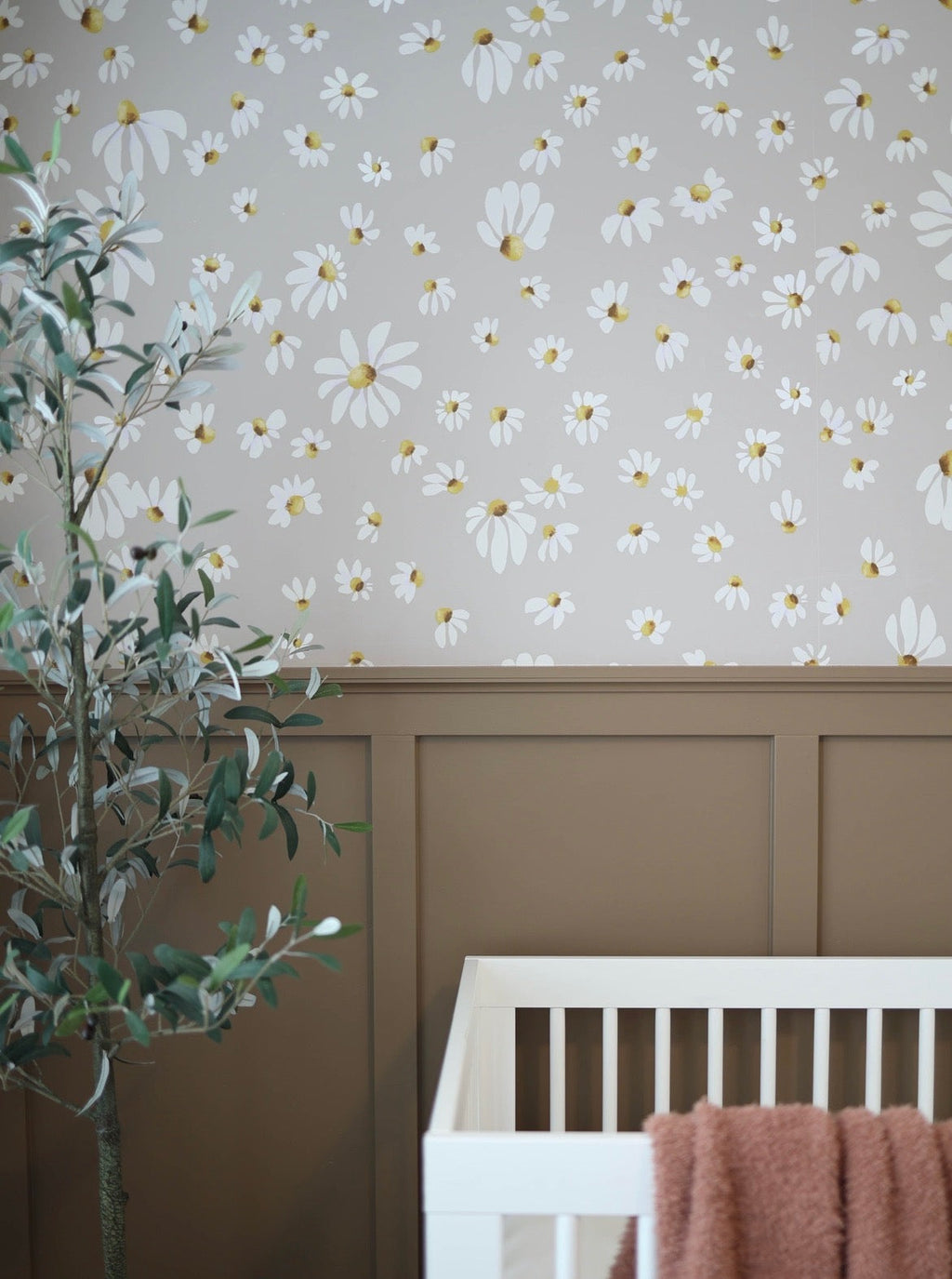 Gwen Floral Removable Wallpaper in Beige, White and Yellow