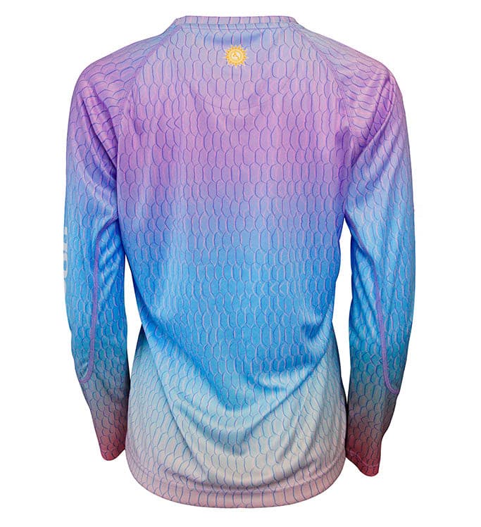 Women's Fish Scale Long Sleeve UV Protection Fishing Shirt - Image 3