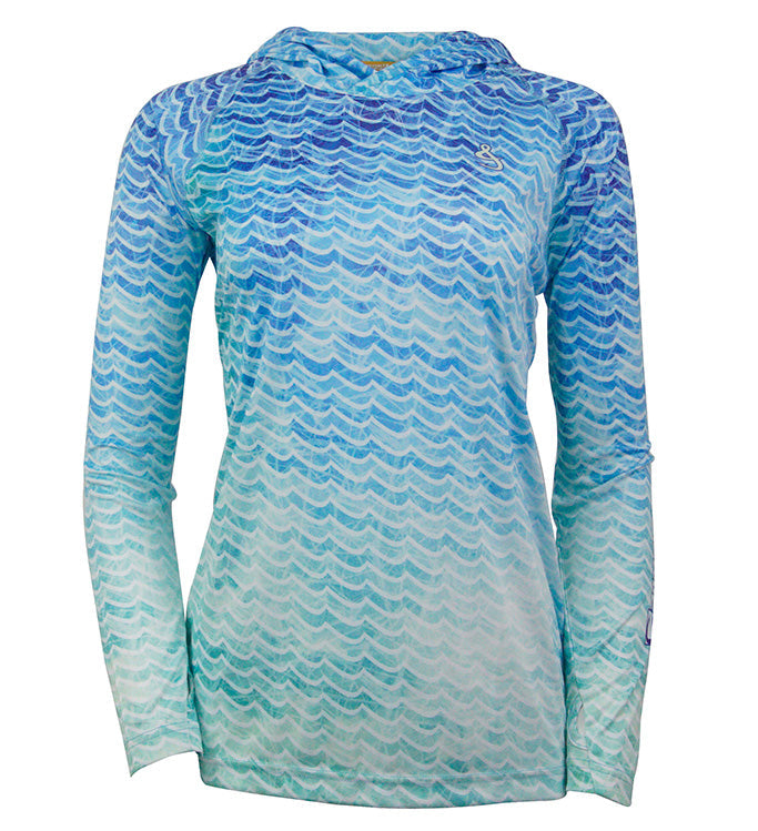 Women wearing a long-sleeve blue ocean wave print UV protection fishing hoodie.