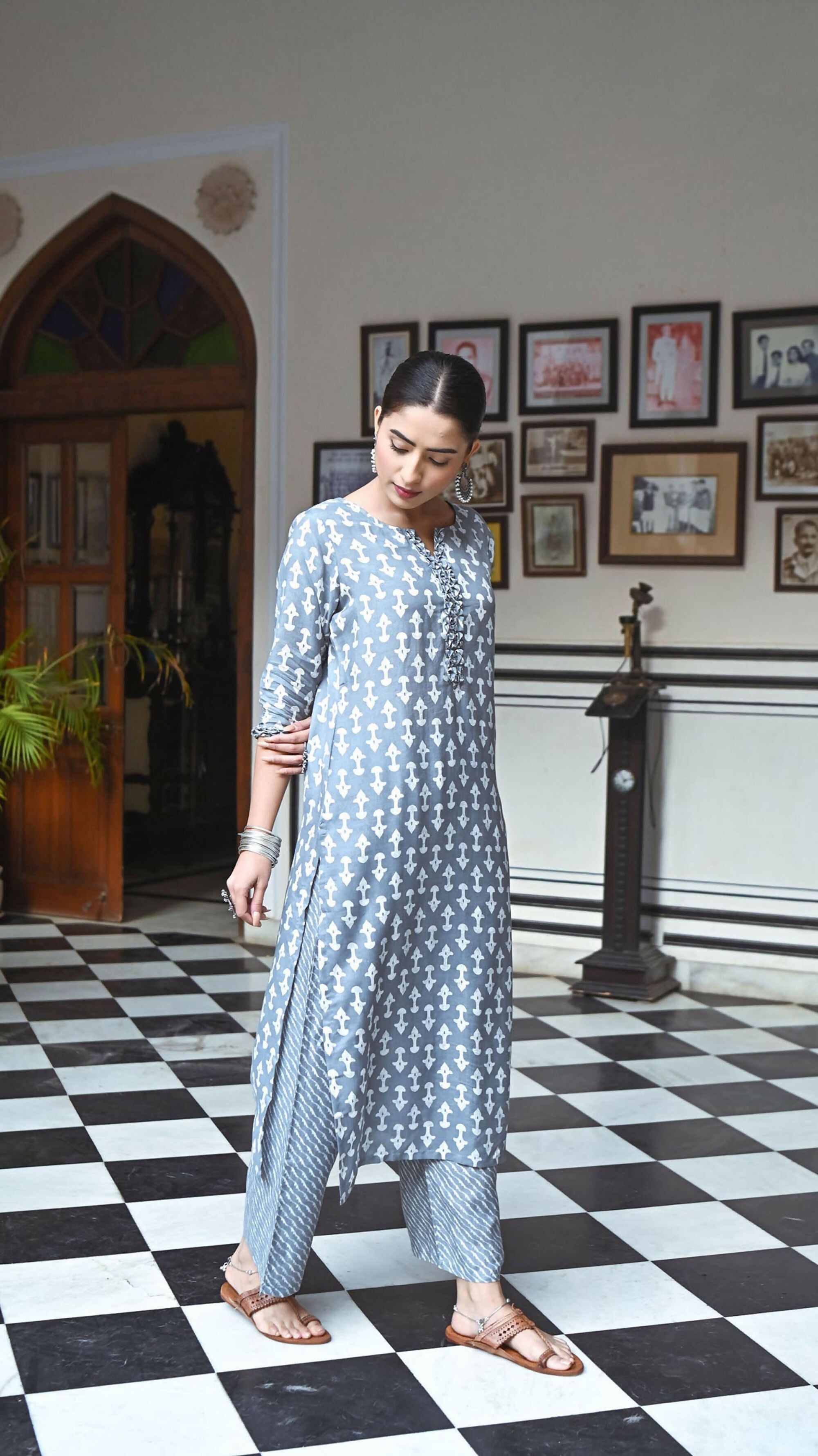 Women's Grey Pure Muslin A-Line Kurta and Plazo Set with Print