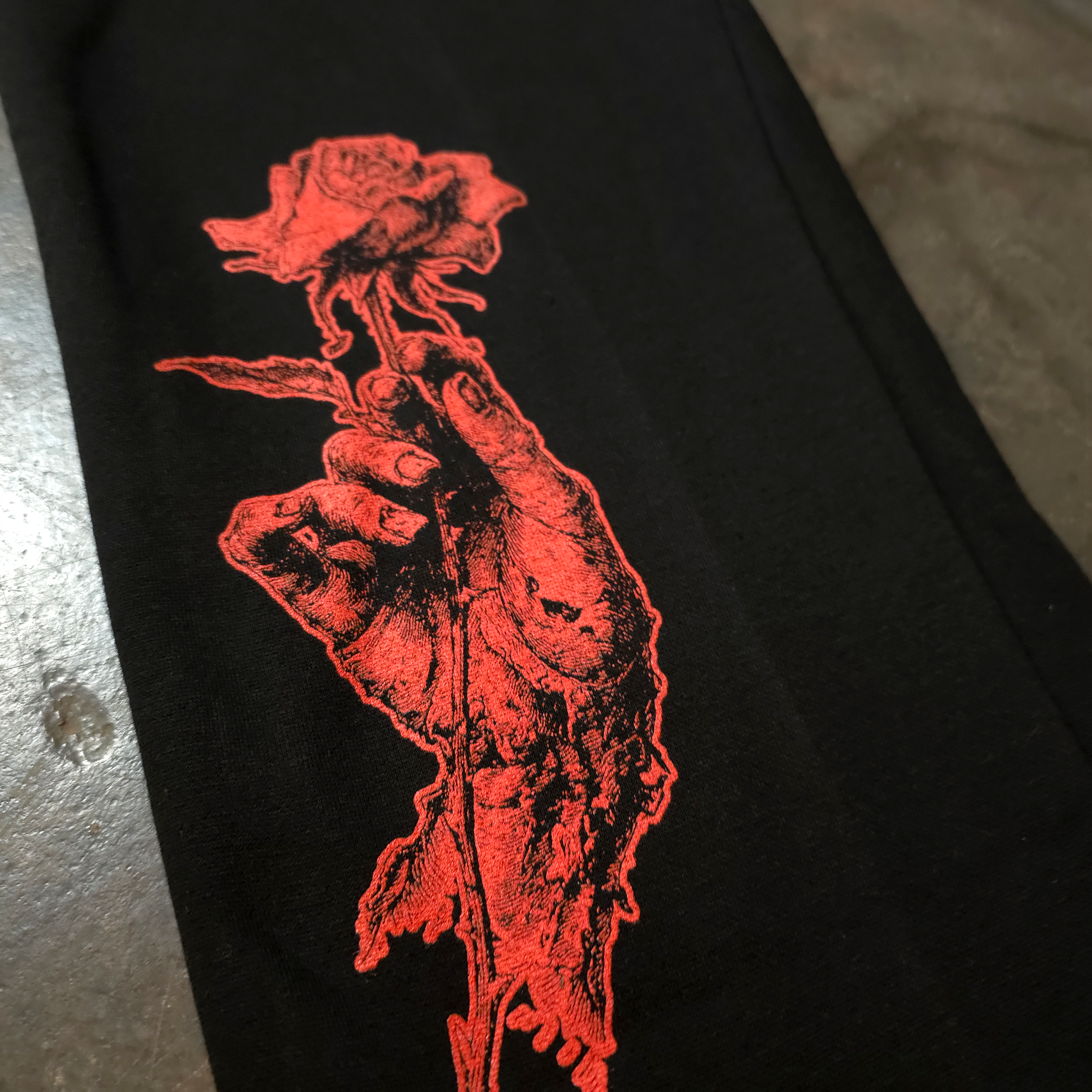 When Death Comes Heavyweight Fleece Sweatpants in Black and Red - Image 4