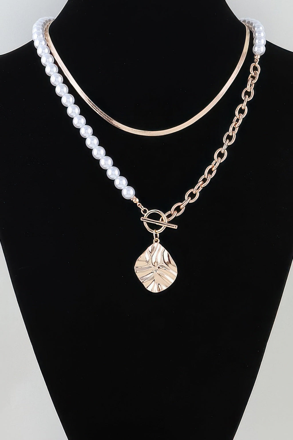 Hammered Toggle Beaded Chain Necklace