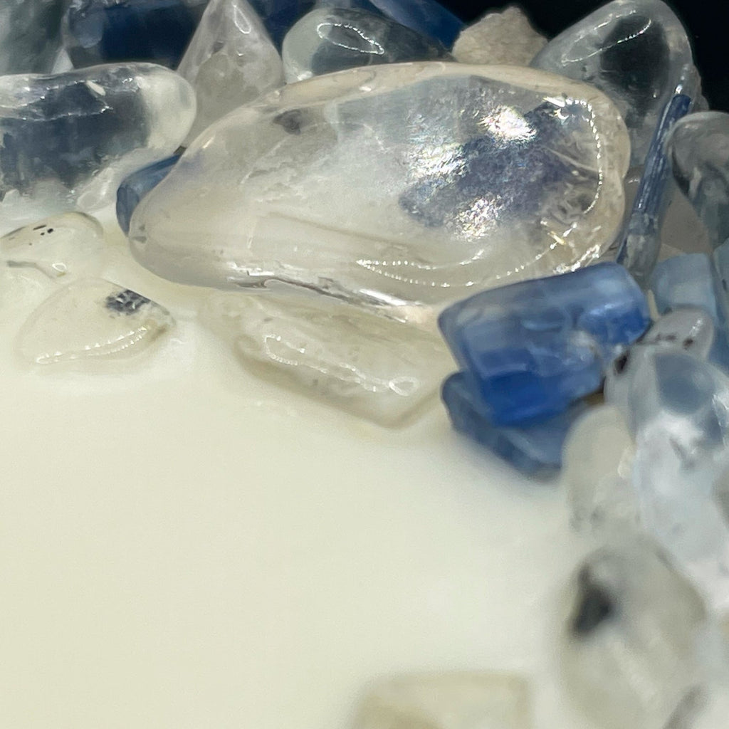 Winter's Eve Crystal Candle Coconut Soy Wax Seasonal Fragrance - Image 7