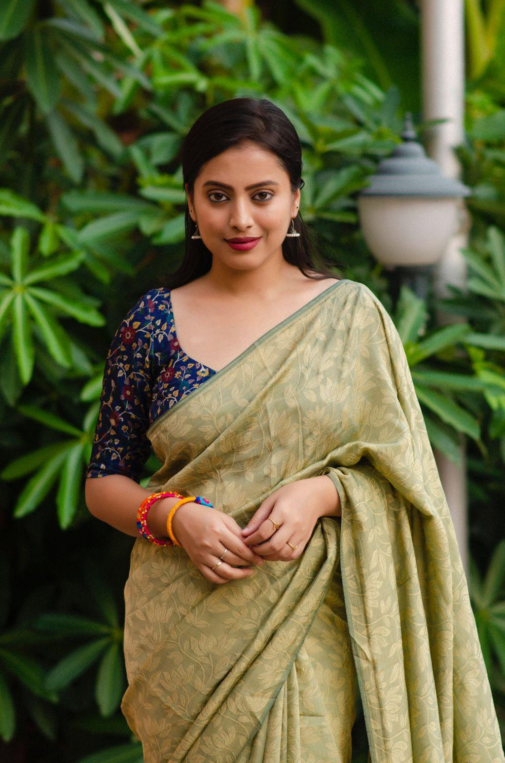 Olive Jute Silk Woven Jacquard Saree with Kalamkari Blouse