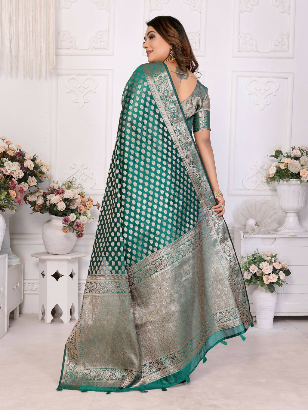 Green Organza Silk Weaving Saree with Matching Blouse Piece