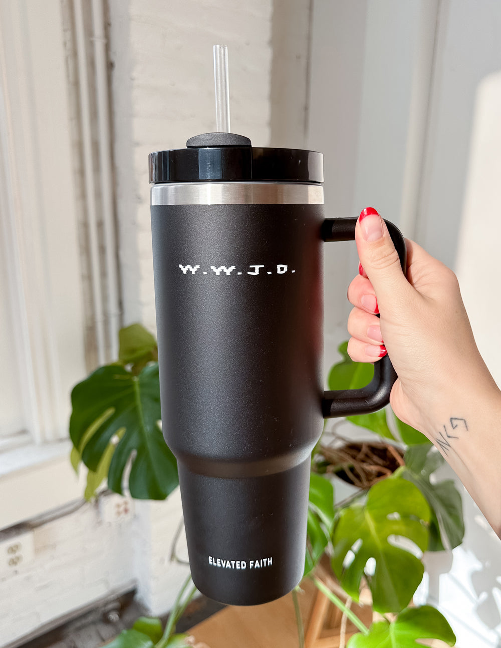 WWJD 40 oz Stainless Steel Tumbler with Handle and Straw - Image 4