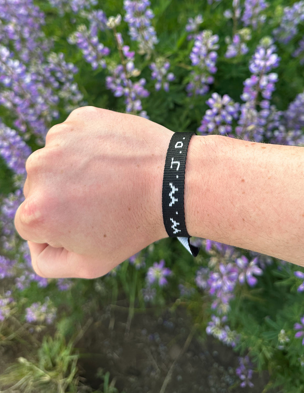 WWJD Bracelet - Faith-Inspired Wristwear for Daily Inspiration