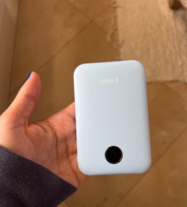 iWALK PowerGrip Slim | 18W Super Slim Magnetic Power Bank