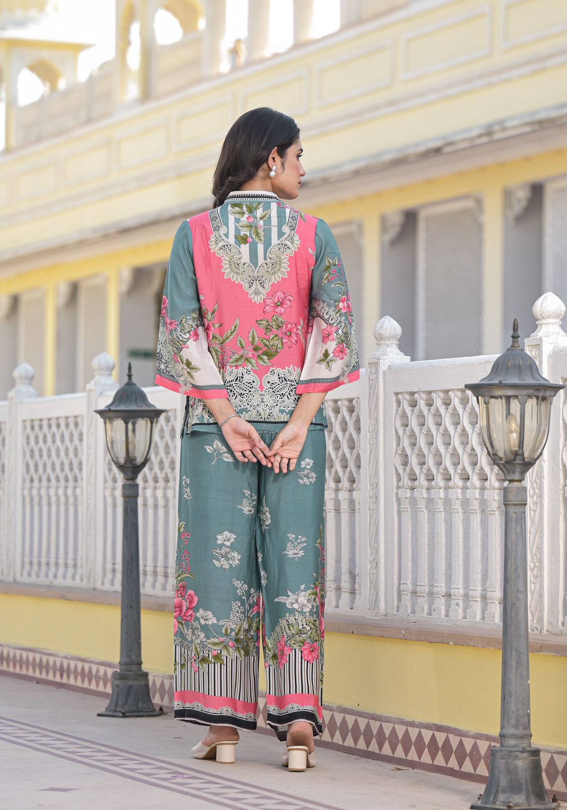 Multicolor Printed Pure Muslin Co-Ords Set with Shirt and Pant