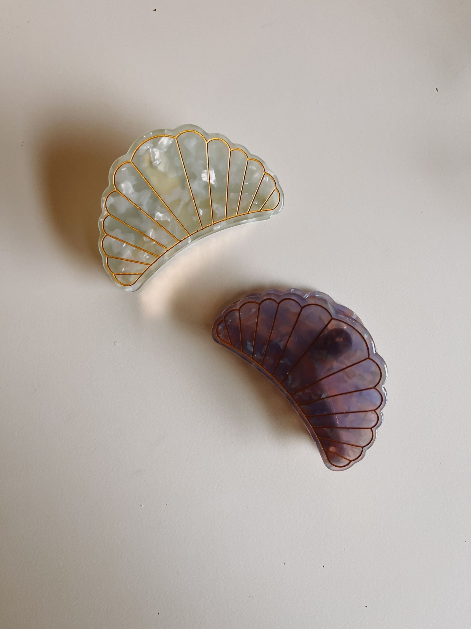 Shell Hair Clip