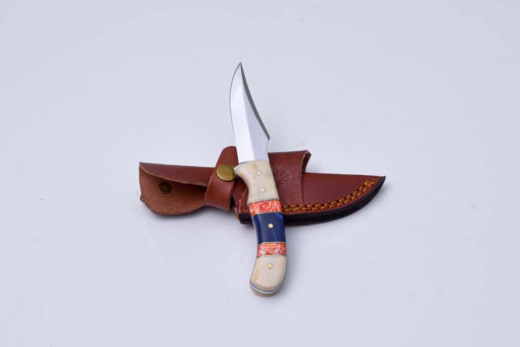 Handcrafted Fixed Blade Hunting Knife with Custom Handle & Leather Sheath - TS-1