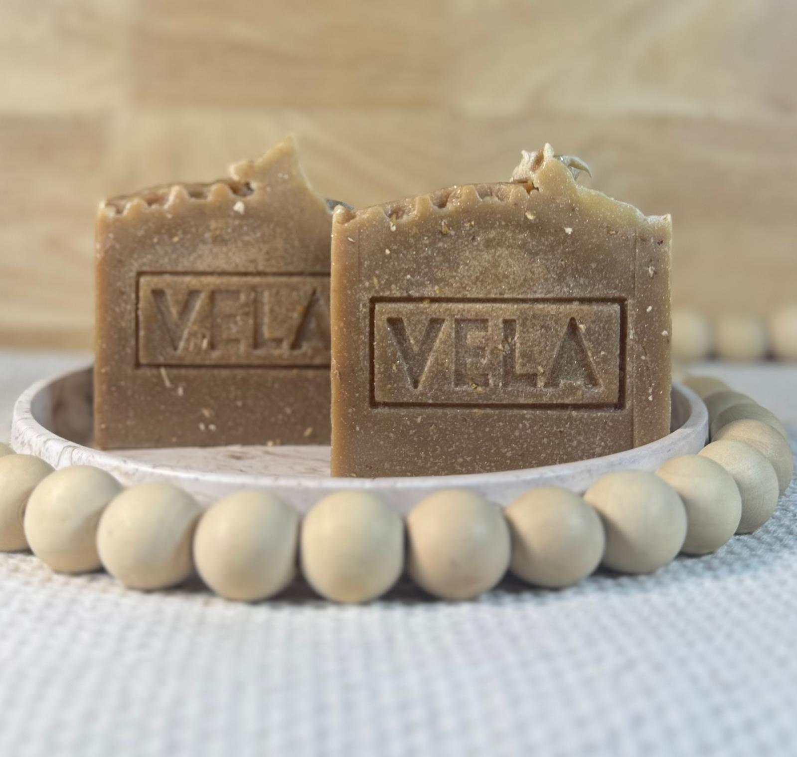 Honey Oatmeal Goat Milk Bar Soap for Dry and Eczema-Prone Skin