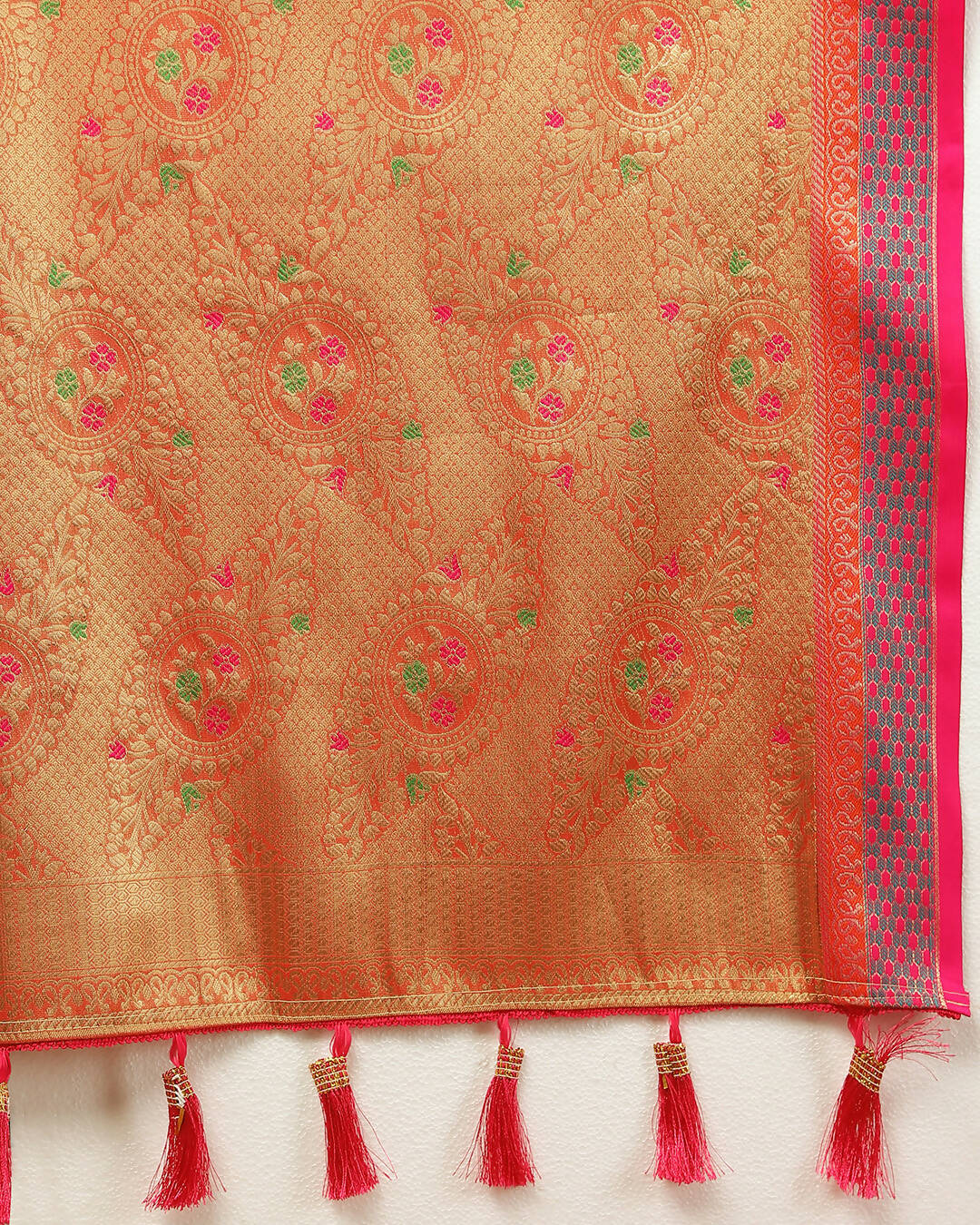 Mehndi Kanjivaram Silk Saree with Zari Weaving Design