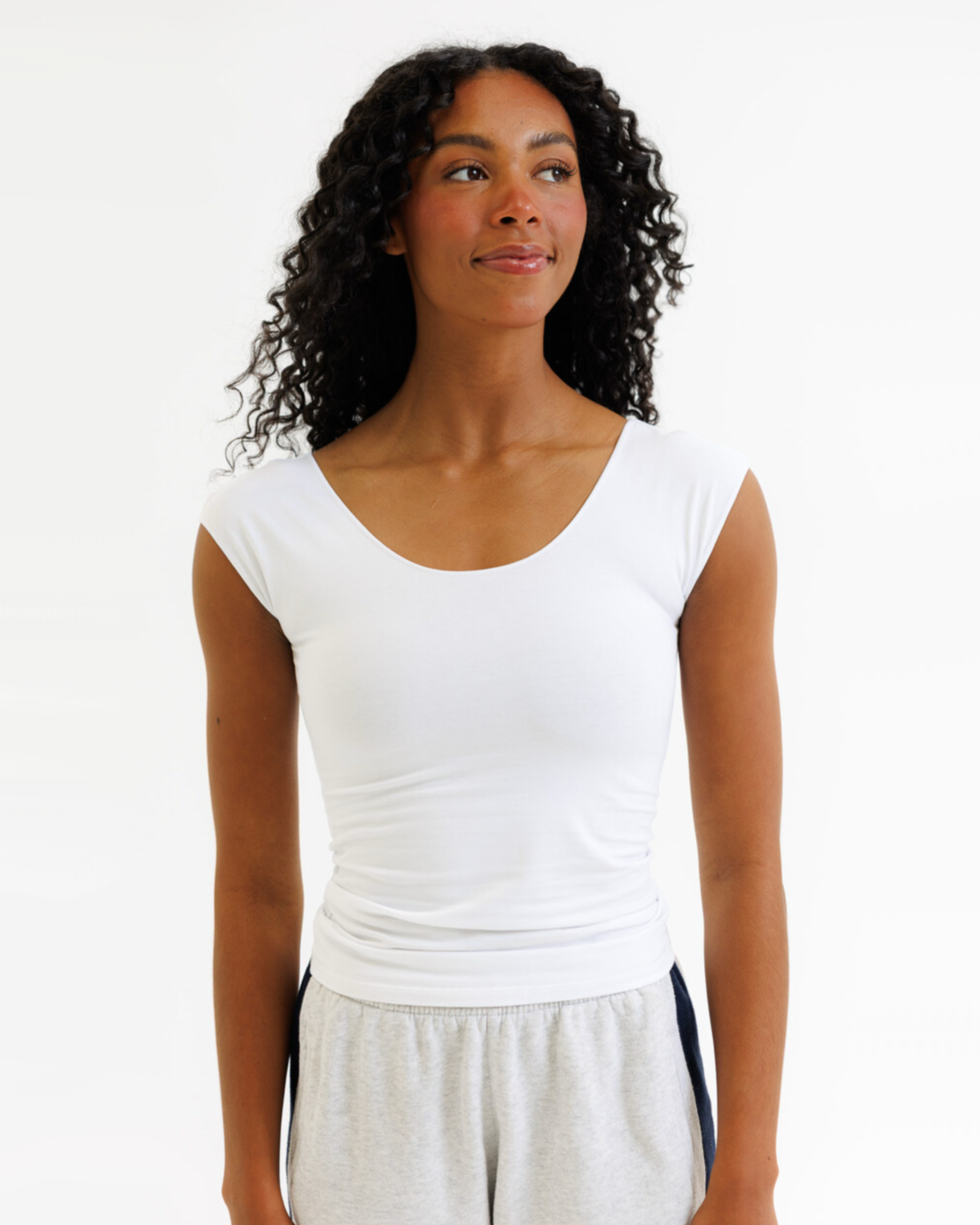 Wonder Tee Scoop Neck Cap Sleeve Fitted Cotton Tee in Cream - Image 6